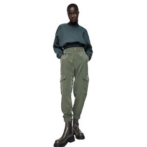 Zara Pocket Cargo Pants Khaki Medium